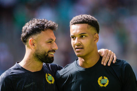 Hammarbys assisterande tränare Imad Khalili och målvakt Oliver Dovin