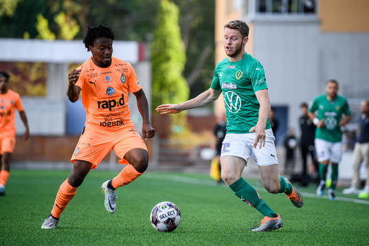 AFC Eskilstunas Abdul-Halik Hudu och Jönköpings Södras Daniel Ljung