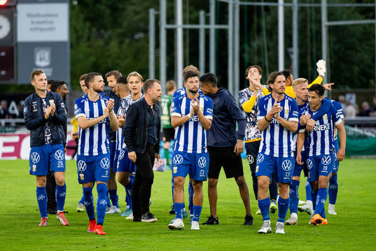 IFK Göteborgs spelare jublar
