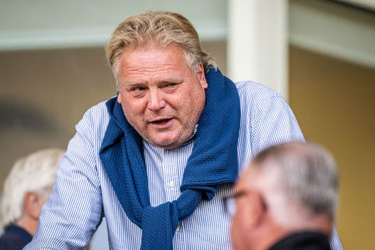 Jörgen Lennartsson på läktaren