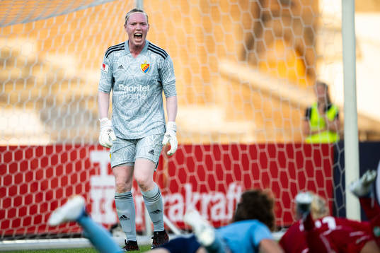 Bla gjennom flere bilder av Fotboll, Damallsvenskan, Djurgården - Linköping