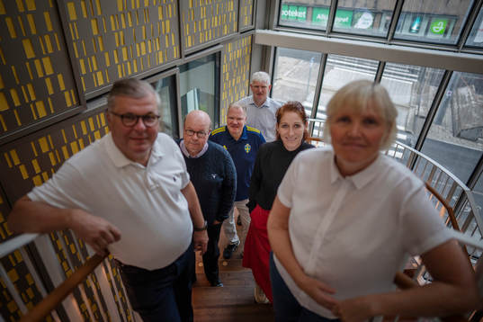De nordiska ordförandena Róin Schrøter, Vice President, Färörarna, Karl-Erik Nilsson, President, Sverige, Ari Lahti, President, Finland, Lise Klaveness (fotballpresident), Norge, Vanda Sigurgeirsdóttir, president, Island, Jesper Møller, Danmark poserar för ett porträtt den 20 augusti 2022 på Scandic Continental i Stockholm. 