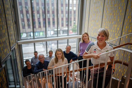 Kalle Marttinen, Heidi Pihlaja, Christian Bordinggaard, Martha Lande, Thorkild, Lillesveen, Göran Havik, Annina Åman och Caroline Waldheim poserar för ett porträtt den 20 augusti 2022 på Scandic Continental i Stockholm. 