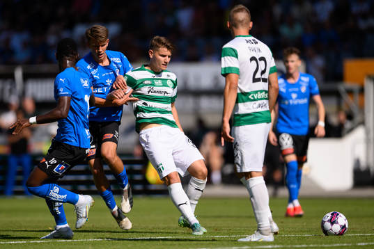 Halmstads Kazper Karlsson och Västerås SKs Martin Gambos