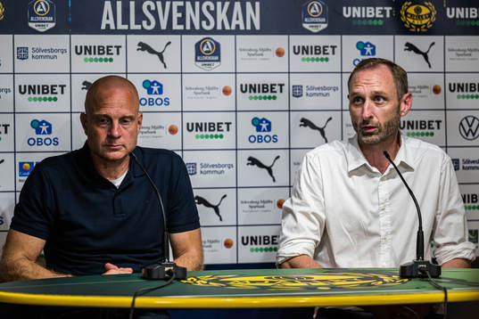 Mjällbys tränare Andreas Brännström och Malmö FFs tränare  Andreas Georgson