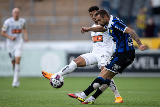 Häckens Tobias Sana och Sirius Filip Rogic