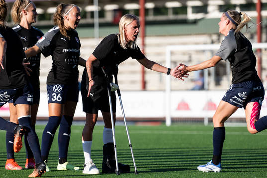 FC Rosengårds Caroline Seger och Olivia Schough
