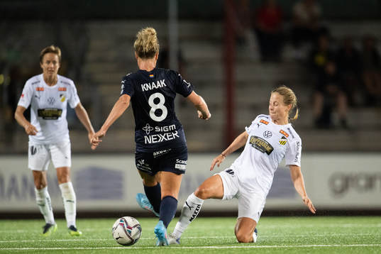 Rosengårds Rebecca Knaak och Häckens Anna Anvegård