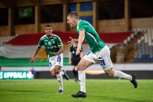 Brages Shkodran Maholli jublar efter 1-2