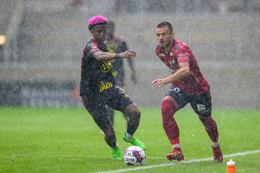 Östersunds Chovanie Amatkarijo och Östers Vladimir Rodic