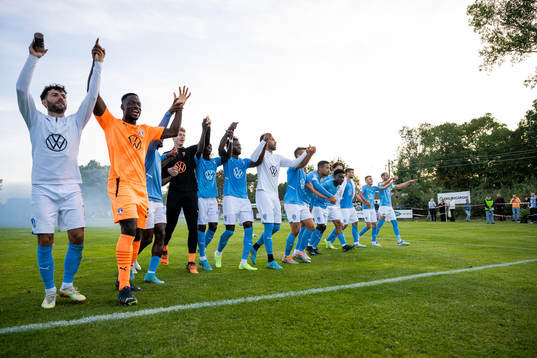 Malmö FFs Erdal Rakip och målvakt Ismael Diawara