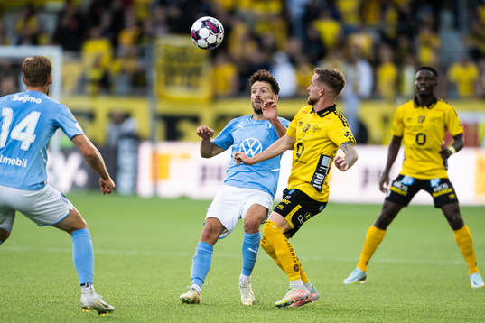 Malmö FFs Erdal Rakip och Elfsborgs Rasmus Alm
