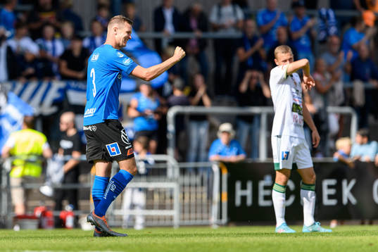 Halmstads Alexander Berntsson jublar