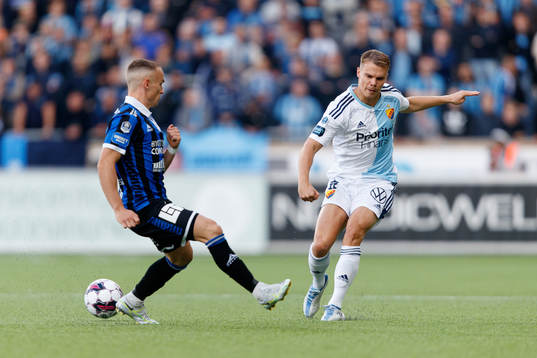 Sirius Aron Bjarnason och Djurgårdens Elias Andersson