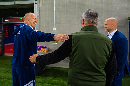 Dag-Eilev Fagermo, head coach of Vålerenga, and Joacim Jonsson, sports director of Vålerenga, the Eliteserien match between Vålerenga and Lillestrøm