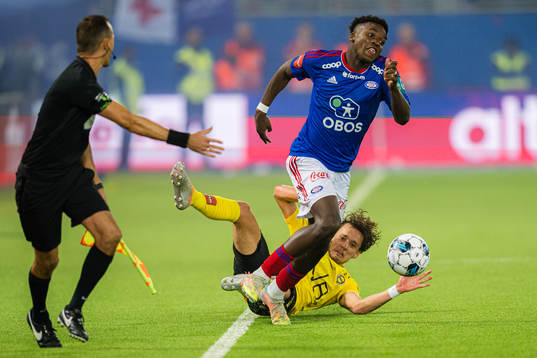 Colin Rösler of Lillestrøm and Seedy Jatta of Vålerenga