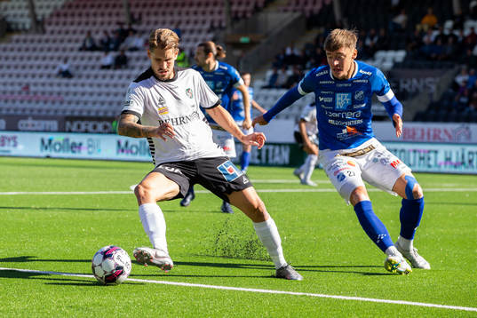 Örebros Daniel Björnquist och Norrbys Pontus Eriksson