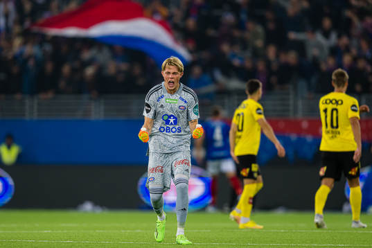 Magnus Smelhus Sjøeng of Vålerenga celebrates after the 1-0 goal