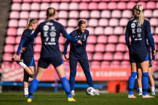 Jenny Danielsson of Finland's women's national team at a training session