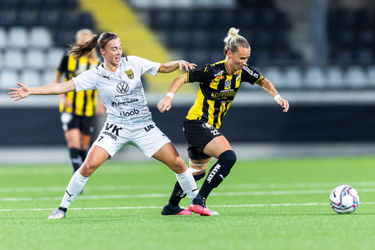 Umeås Vilma Koivisto och Häckens Marika Bergman Lundin