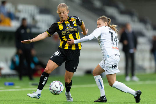 Häckens Anna Anvegård och Umeås Katariina Kosola