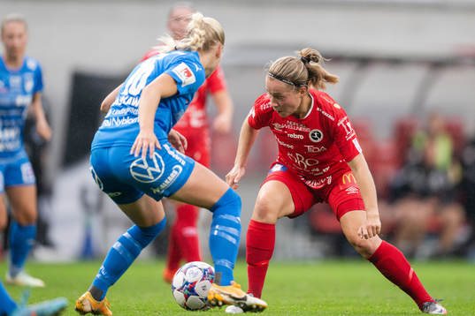 Kalmars Wilma Finnman och Örebros Heidi Kollanen