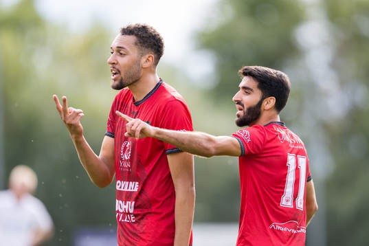 Arianas Patchicco Diallo och Noraollah Amiri agerar