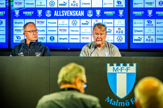IFK Norrköpings tränare Glen Riddersholm och Malmö FFs tränare Åge Hareide på en presskonferens