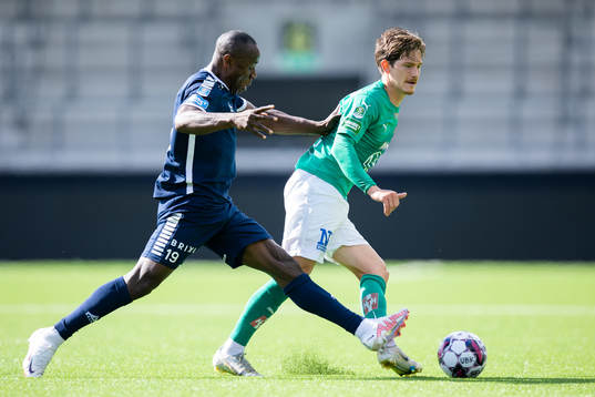Utsiktens Nsima Peter och Jönköpings Södras Robin Book