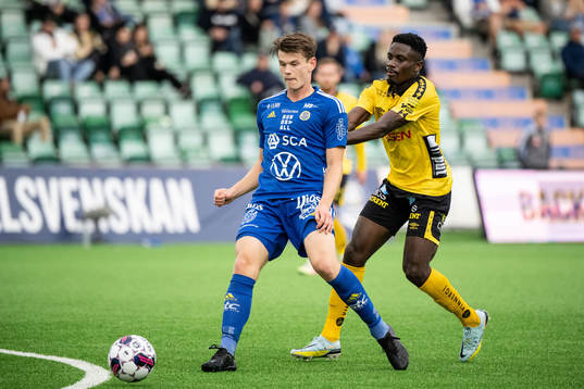 GIF Sundsvalls Teodor Stenshagen och Elfsborgs Michael Baidoo