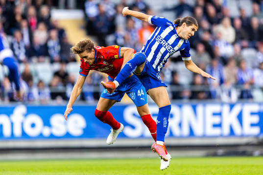 Helsingborgs Thomas Rogne och IFK Göteborgs Eman Markovic