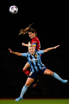 Djurgårdens Tove Almqvist och Vittsjös Elisabet Klinga