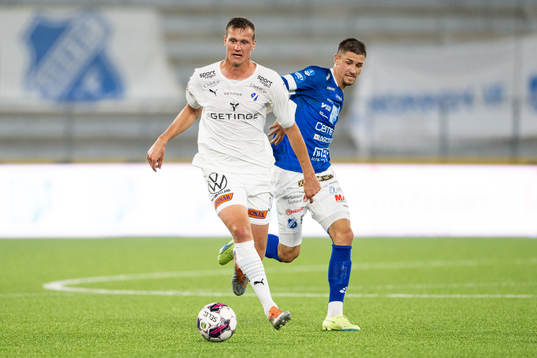 Halmstads Alexander Berntsson och Norrbys Melvin Andersson