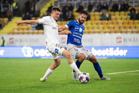 Halmstads Jonathan Svedberg och Norrbys Ivo Pekalski