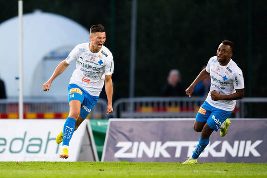 Värnamos Marcus Antonsson gör 1-0