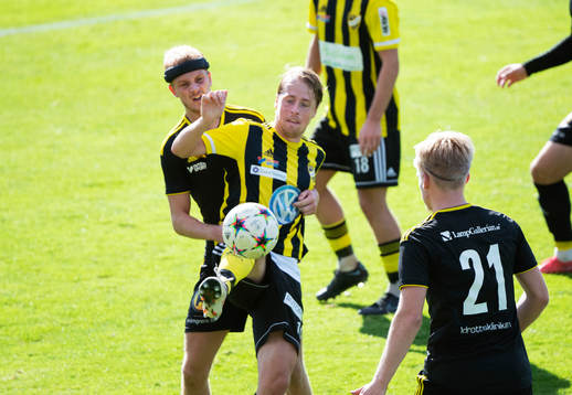 IFK Hässleholms Robin Strömberg i matchen i div. 2 mellan IFK Hässleholm och Räppe GoIF i Hässleholm 17 september 2022.
