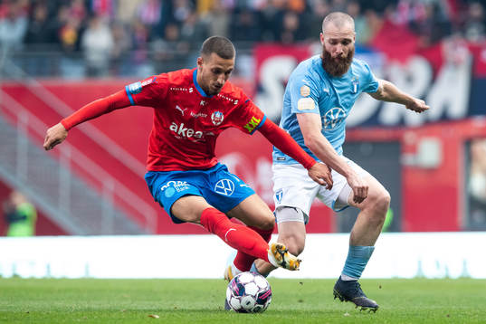 Helsingborgs Arian Kabashi och Malmö FFs Jo Inge Berget