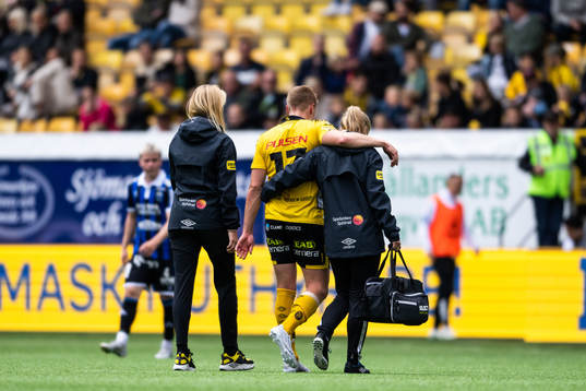 Elfsborgs Per Frick har ont