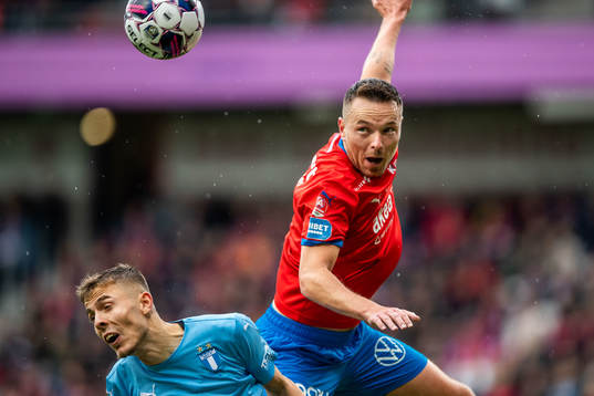 Malmö FFs Patriot Sejdiu och Helsingborgs Viljormur Davidsen