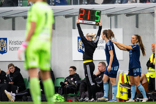 Fjärde domare Isabelle Svensson