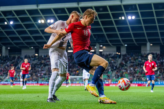 Zan Karicnik of Slovenia and Kristian Thorstvedt of Norway