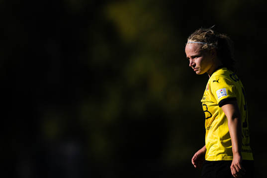 Signe Holt Andersen of LSK Kvinner