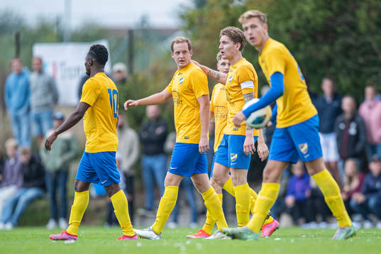 Klagshamns Jesper Bengtsson jublar