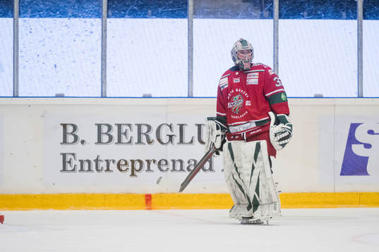 Modos målvakt Lauren Bench