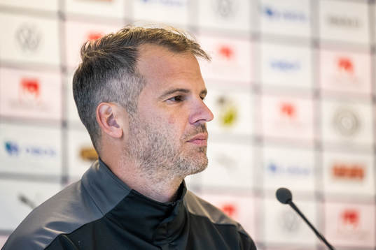 Head coach Robert Vilahamn