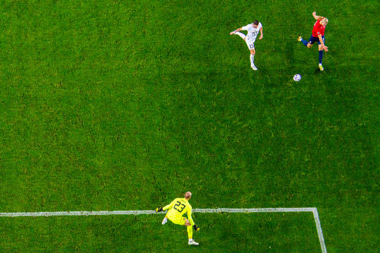 Goalkeeper Vanja Milinkovic-Savic, Stefan Mitrovic of Serbia and Erling Braut Haaland of Norway