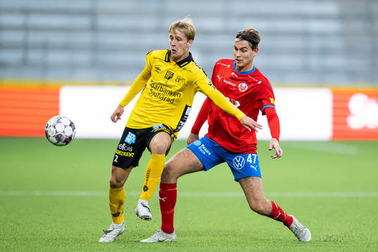 Elfsborgs Carl Mauritzson och Helsingborgs Noah Christoffersson