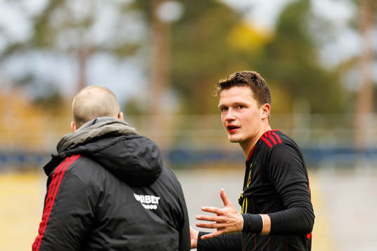 Östersunds Myroslav Mazur har ont