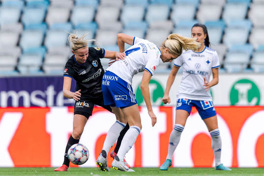 Växjös Hanna Stokki och IFK Norrköpings Ebba Handfast