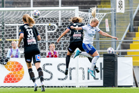 Växjös Thea Birgerud och IFK Norrköpings Lovisa Gustafsson